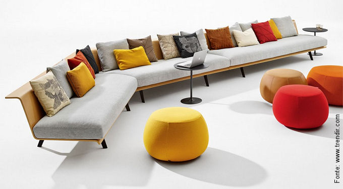 Zinta, um novo sistema modular de sofás, foi lançado em Milão neste ano pela italiana Arper.