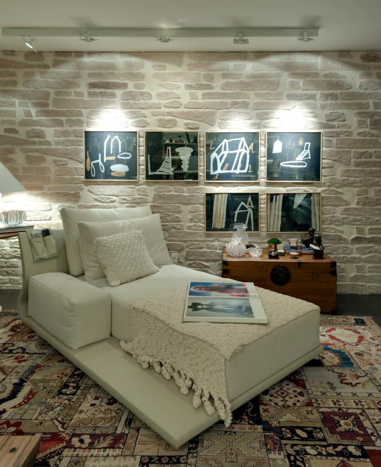 527501_442408125815707_1209668059_n